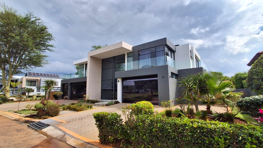 6 Bedroom Property for Sale in The Islands Estates North West